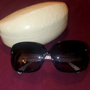 COACH SUNGLASSES w/CASE
